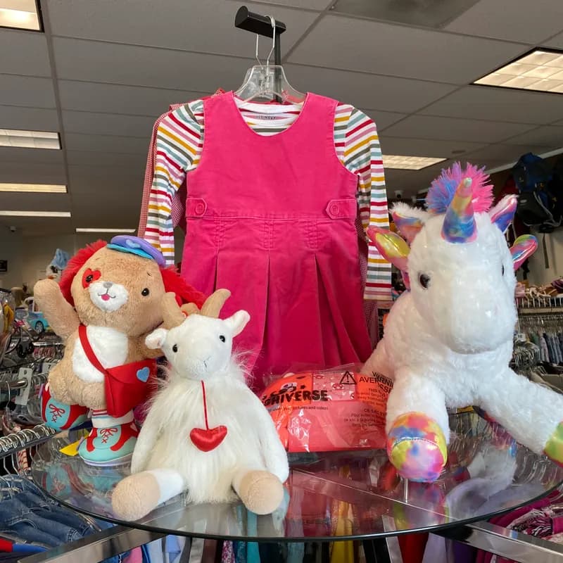 Rock It Resell store interior - boutique atmosphere